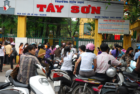 Hà Nội thiếu trường học và công trình hạ tầng ảnh 2