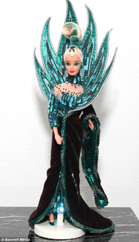 Người đàn ông sưu tập hơn 2.000 búp bê Barbie ảnh 9