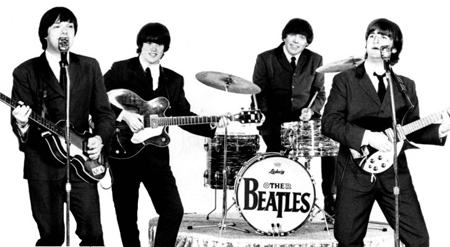 Đấu giá ảnh của The Beatles ảnh 1