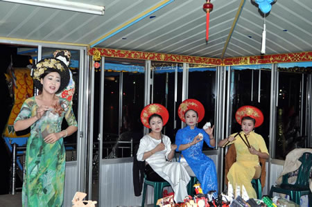 Nâng cao chất lượng ca Huế trên sông Hương ảnh 1