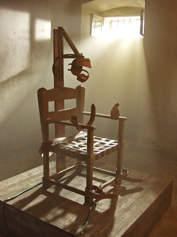 Tiêu điểm - Chuyện tử tù đầu tiên 'được' ngồi trên chiếc ghế tử thần