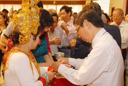Lễ hội tết cổ truyền Campuchia–Lào–Myanmar và Thái Lan ảnh 7