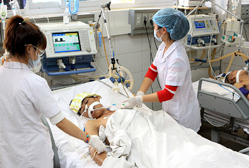 Tăng cường giám sát người viêm phổi nặng nghi do virút ảnh 1