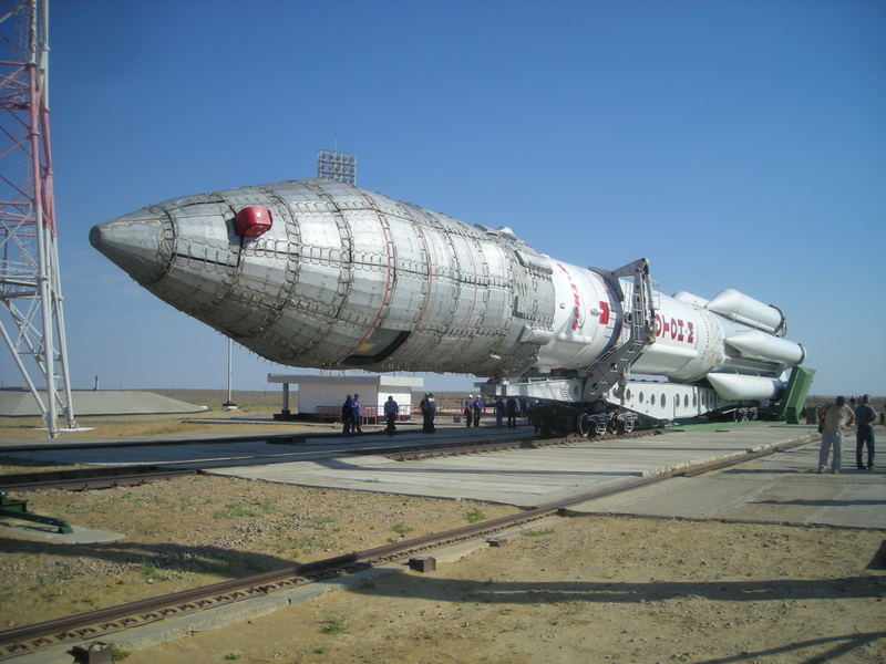 Nga sẽ phóng 12 tên lửa đẩy Proton-M ảnh 1