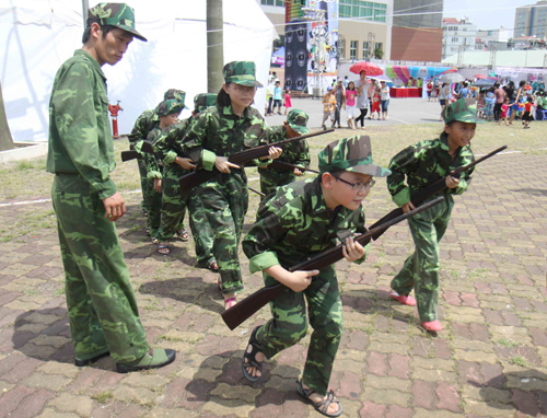 Tưng bừng Ngày Quốc tế thiếu nhi ảnh 2