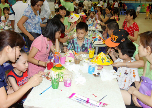 Tưng bừng Ngày Quốc tế thiếu nhi ảnh 4