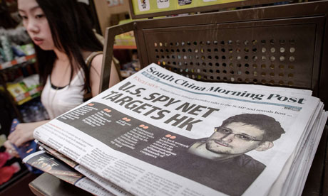 ‘Tội đồ’ Snowden có thể đào tẩu sang Trung Quốc ảnh 1