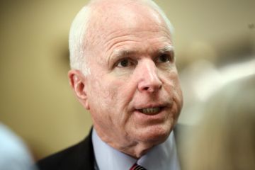 'Phe diều hâu' thúc Obama lập vùng cấm bay tại Syria ảnh 1