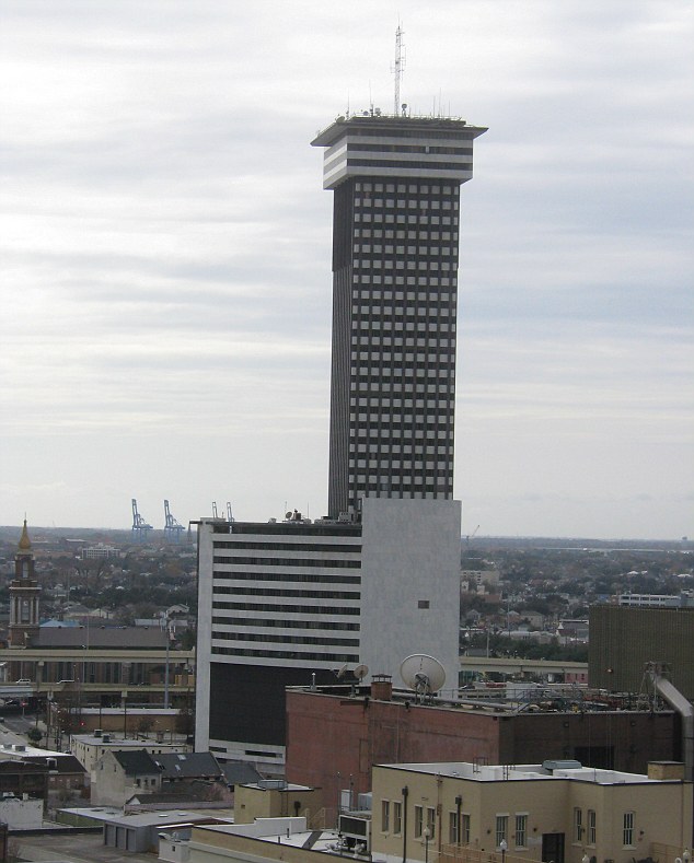 Những cao ốc chọc trời bỏ hoang ảnh 4