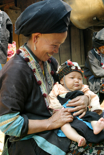 Phụ nữ người Dao ở Lai Châu ảnh 2