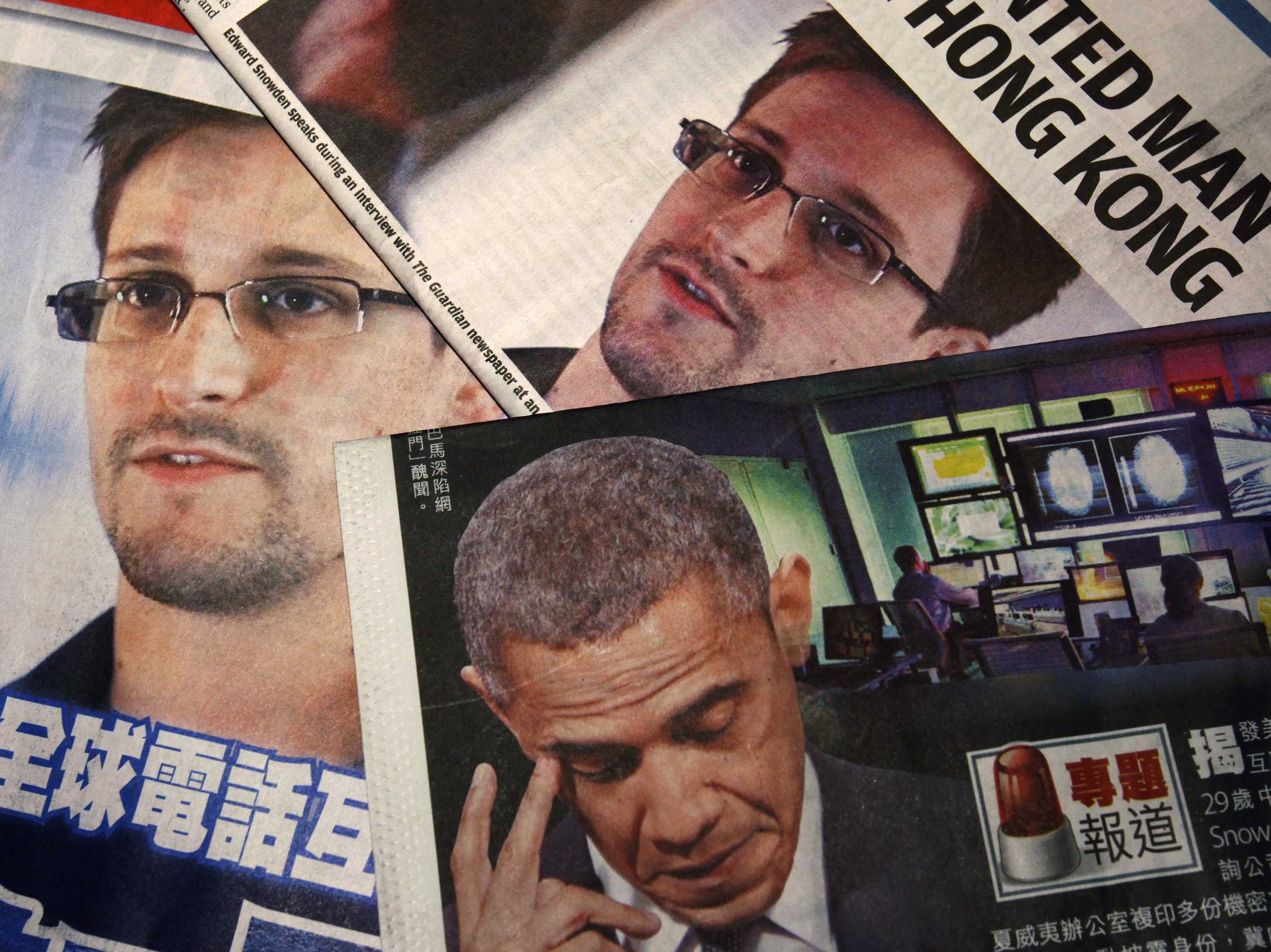 Bị buộc tội gián điệp, Snowden đối mặt án 30 năm tù ảnh 1
