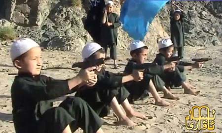 Taliban dụ trẻ em đánh bom tự sát bằng tiền lẻ ảnh 1