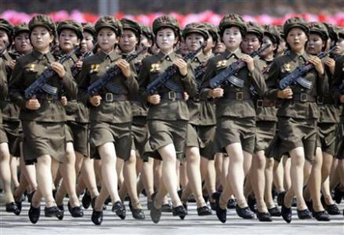 Lễ duyệt binh hoành tráng nhất của Triều Tiên ảnh 3