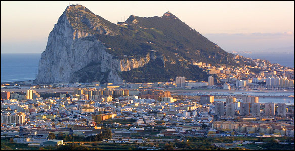 Đặt vé máy bay đi Gibraltar