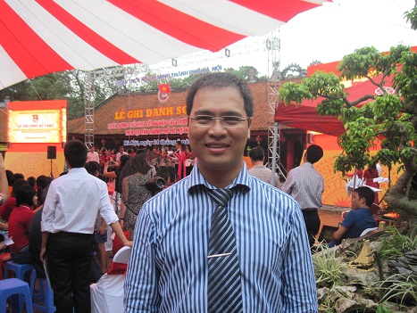 'Giáo sư Xoay' giao lưu với thủ khoa về mạng xã hội ảnh 3