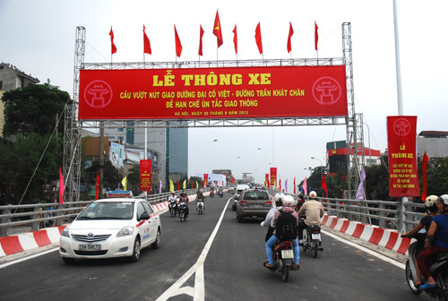 Cầu vượt Trần Khát Chân - Đại Cồ Việt đi vào hoạt động ảnh 1
