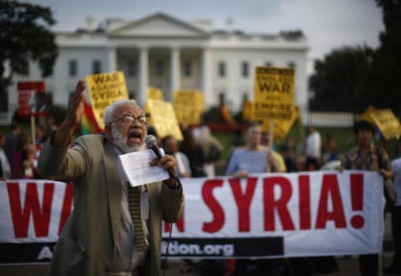 Khắp nơi phản chiến, ủng hộ Syria ảnh 11