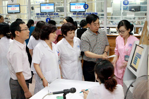 Chất lượng dịch vụ chưa tăng cùng viện phí ảnh 1