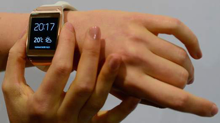 Samsung ra mắt đồng hồ thông minh Galaxy Gear ảnh 2