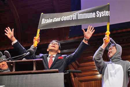 Ngộ nghĩnh giải Ig Nobel 2013 ảnh 1