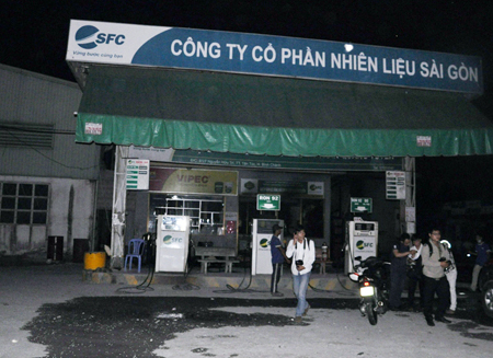 Cháy cây xăng, tài xế dũng cảm ngăn thảm họa ảnh 4