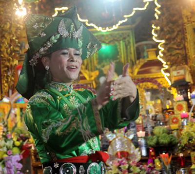 Liên hoan nghi lễ chầu văn Hà Nội ảnh 3