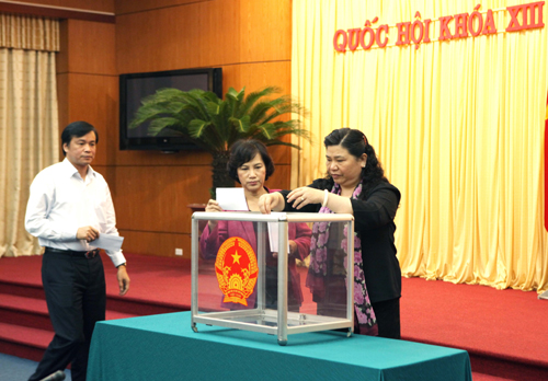 Văn phòng Chủ tịch nước ủng hộ đồng bào vùng bão lũ