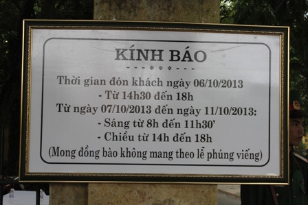 Dòng người kiên nhẫn chờ viếng Đại tướng dù trời tối ảnh 1