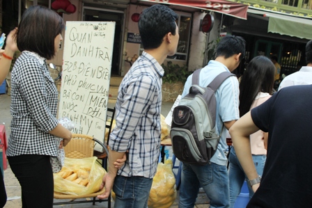 Toàn dân thương tiếc Đại tướng ảnh 13