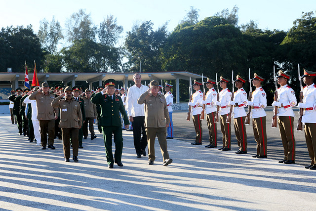 Bộ Quốc phòng Việt Nam và Cuba thúc đẩy quan hệ hữu nghị