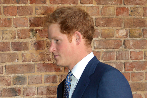 Hoàng tử George lần thứ hai xuất hiện trước công chúng