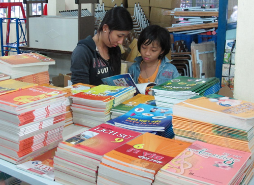 Xây dựng sách giáo khoa theo hướng tiếp cận đầu ra ảnh 1