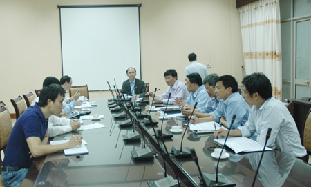 Ngành y tế ứng phó với bão số 14 ảnh 1