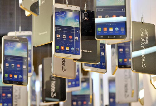 Samsung lại mất 290 triệu USD cho Apple ảnh 1