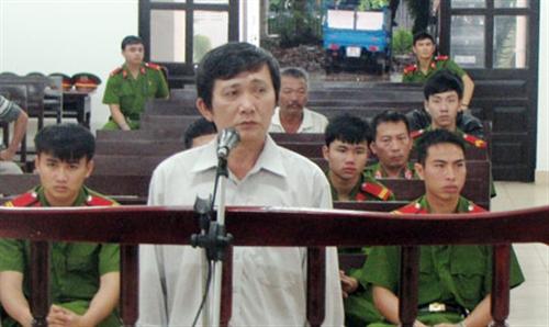15 năm tù cho đối tượng tham ô tài sản ảnh 1