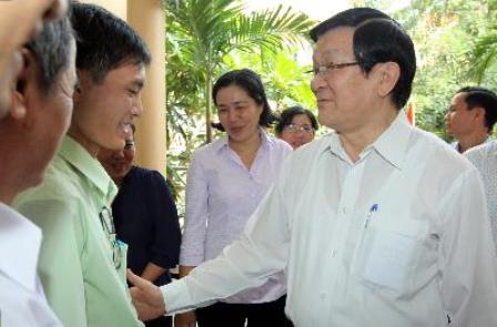 Chủ tịch nước tiếp xúc cử tri thành phố Hồ Chí Minh ảnh 1