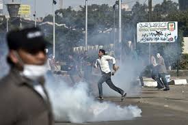 Cảnh sát Ai Cập dùng hơi cay dẹp sinh viên quá khích