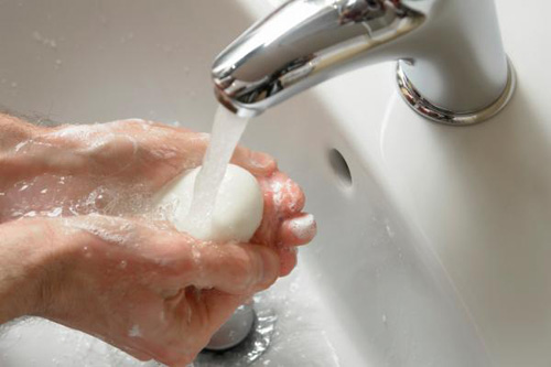Mỹ siết chặt quy định an toàn xà phòng ảnh 1