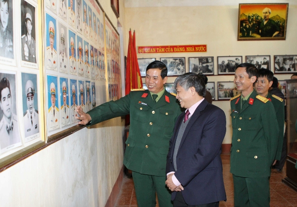TTXVN - Sư đoàn 304, 'Thủy chung- Trong sáng- Sắt son' ảnh 4