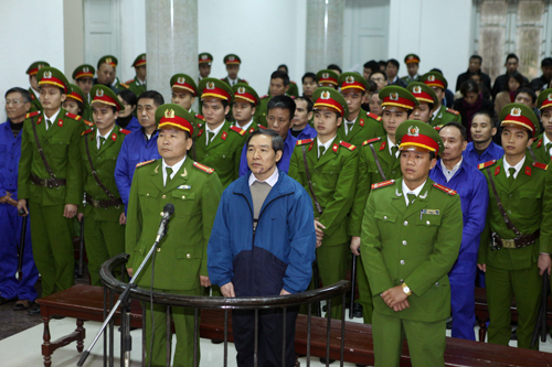 Cần tạo chuyển biến mạnh hơn trong phòng, chống tham nhũng ảnh 1