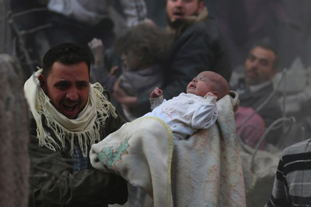 Những nạn nhân bé nhỏ trong nội chiến Syria ảnh 1