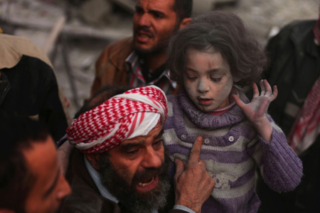 Những nạn nhân bé nhỏ trong nội chiến Syria ảnh 6
