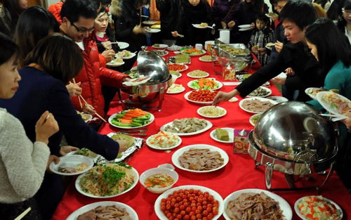 Cộng đồng người Việt tại Hàn Quốc đón Xuân 2014 ảnh 1