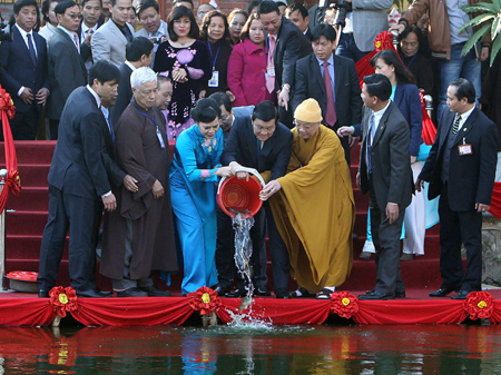 Chủ tịch nước dự khai mạc 'Xuân Quê hương 2014' ảnh 1