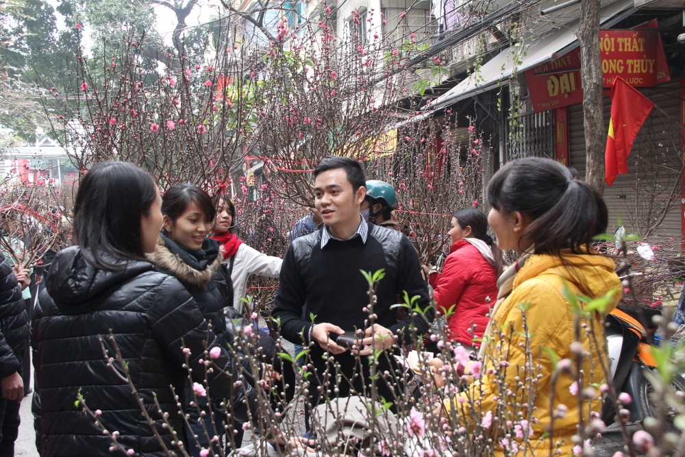Xuân về chợ hoa phố cổ ảnh 4
