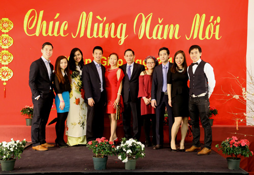 Việt kiều vui Tết xa xứ ảnh 2