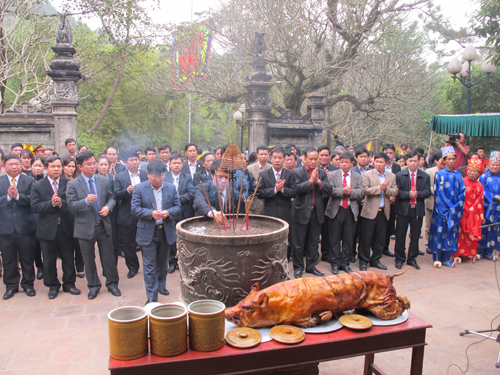 Hội Gióng đầu xuân tại đền Sóc ảnh 11