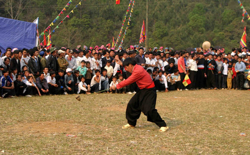  Người Mông chơi Tù lu ảnh 1