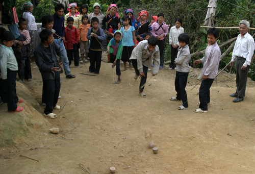  Người Mông chơi Tù lu ảnh 5