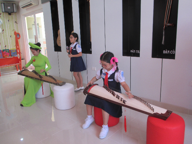 Khánh thành thư viện trường tiểu học hiện đại nhất ảnh 3